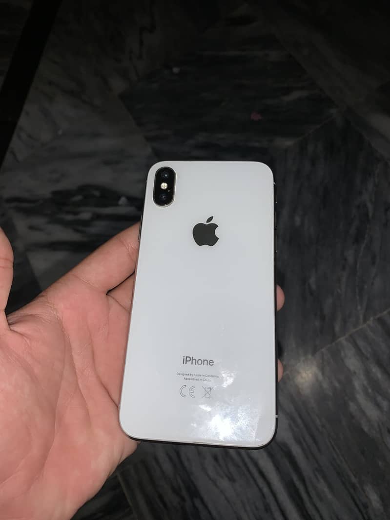 Apple iPhone X 1