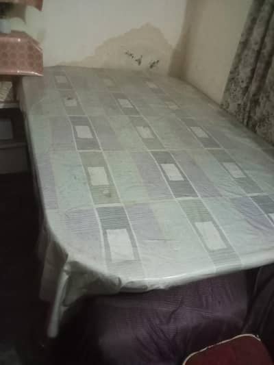 Solid Wood Dining Table for Sale in good condition
