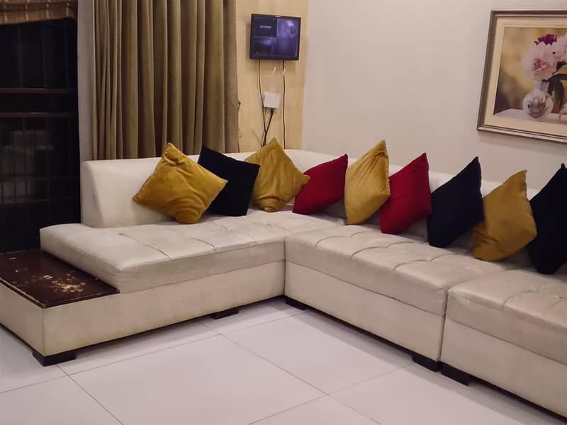 Sofa L shape 0