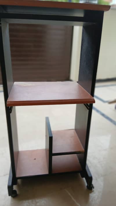 Computer Table