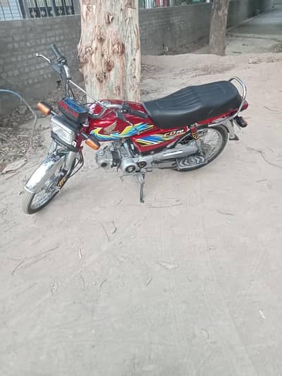 Honda 70 cc motorcycle jalde sale kerna hai condition ok 0327/7516/938