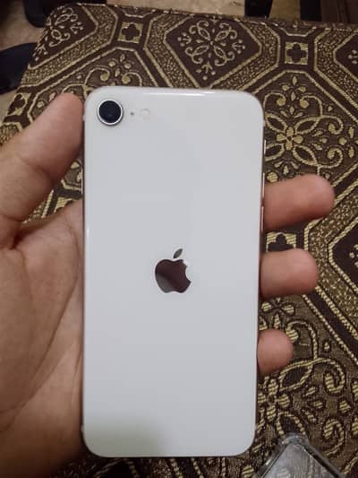 Apple iPhone SE 2022