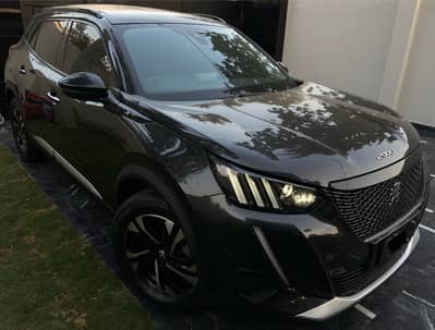 Peugeot 2008 Allure 2024 Total Genuine paint