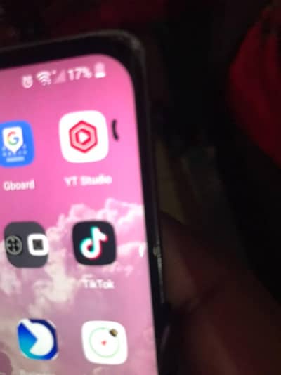LG Velvet 5G 6gb ram 128 GB memory
