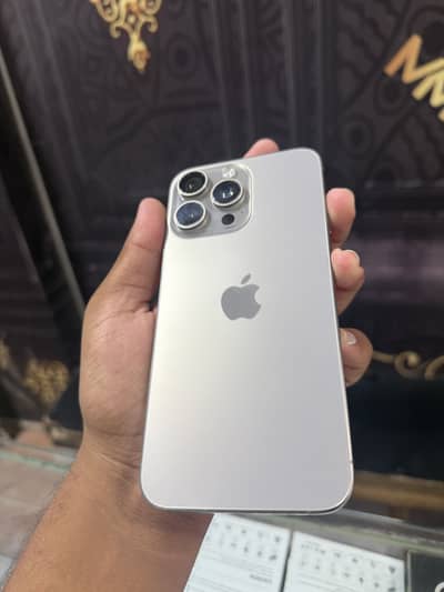 15 pro max 256gb 86 BH (Exchnage Possible) MDM