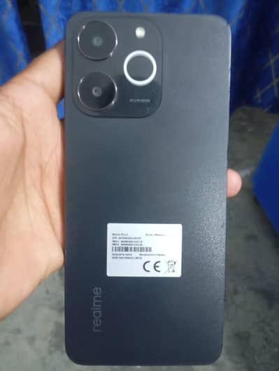Realme note 70
