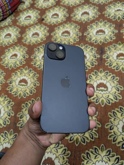 iPhone 15 in apple warranty