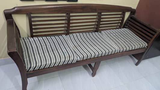 Used Wooden Sofa Set 3+1+1 for Sale