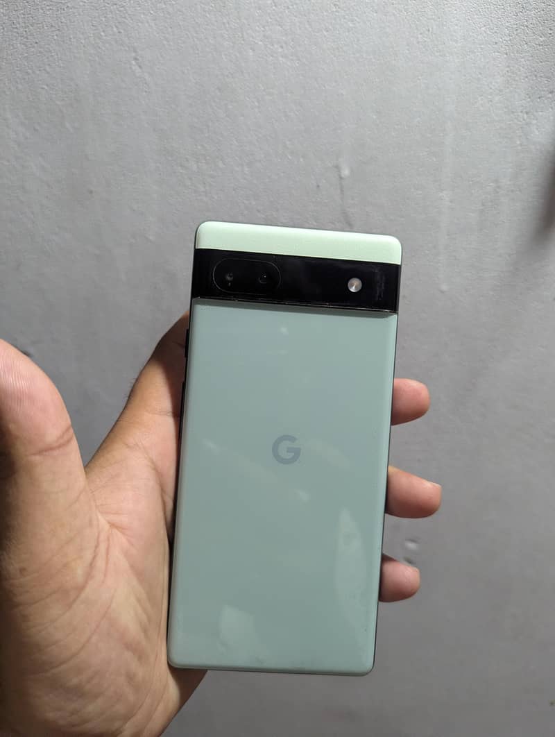 Google Pixel 6a 1