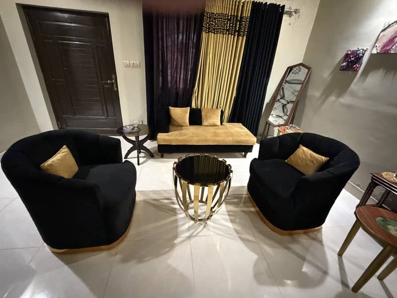 Sofa set 0