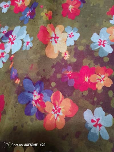 pure lawn suit for ladies
