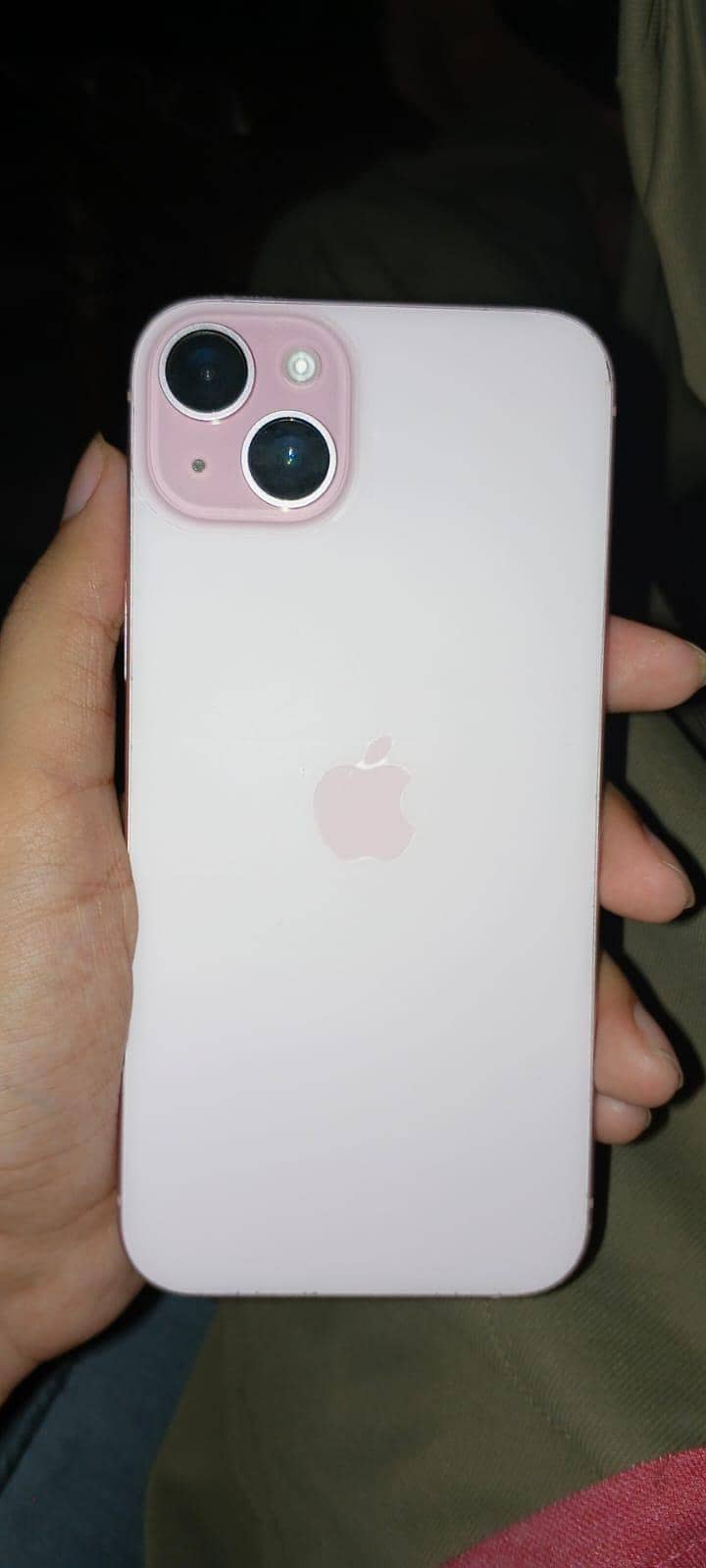Apple iPhone 15 plus 6