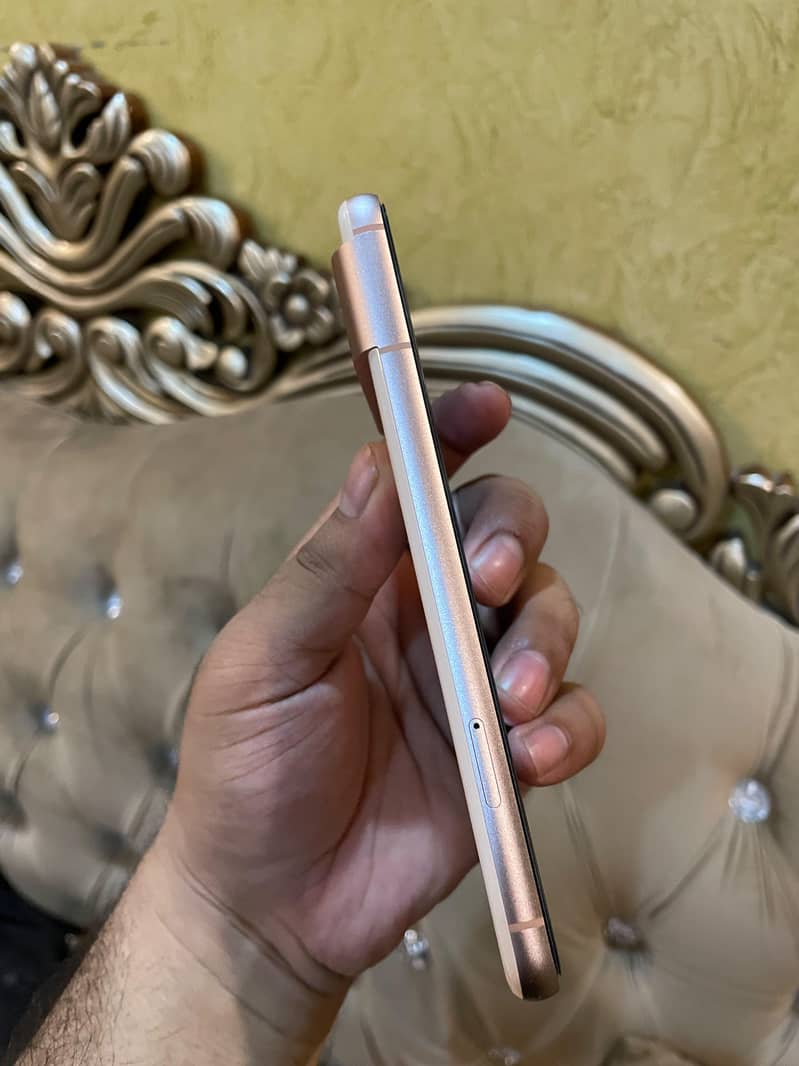Google Pixel 8 9