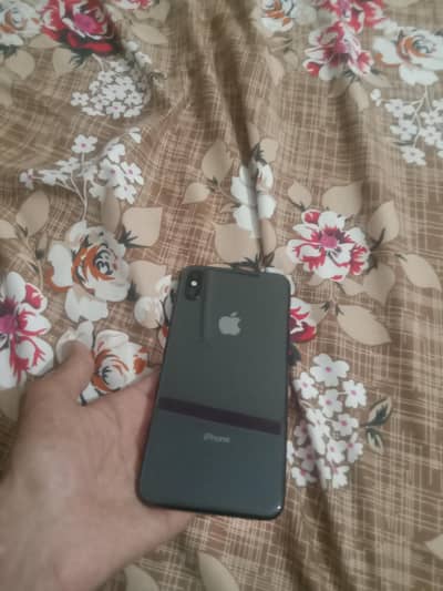 iphone Xs max 512 gb non pta Fu black color condition 10 8