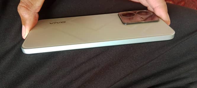 Vivo Y22