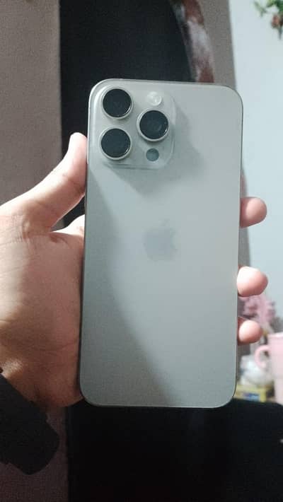 Apple iPhone 15 Pro Max
