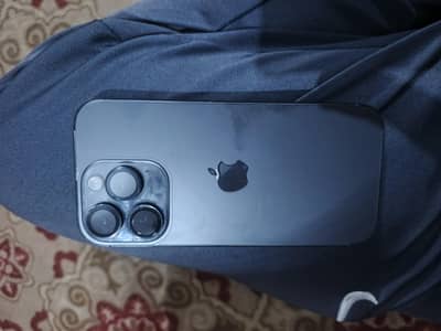 Apple iPhone 16 Pro