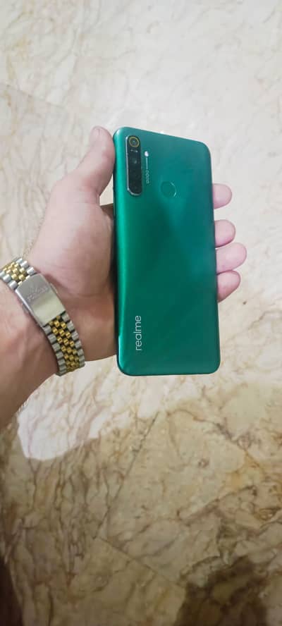 Realme 5i