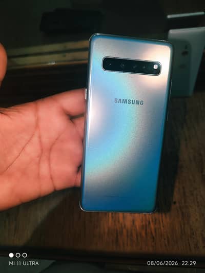 Samsung Mobile S10 5G 256gb PTA Approved
