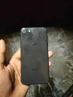Apple iPhone 8 4