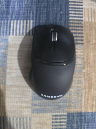 it is a comfortable mouse