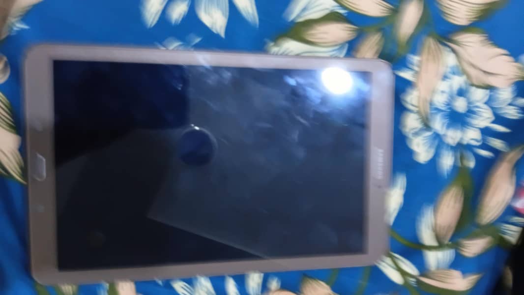 samsung tab E 2