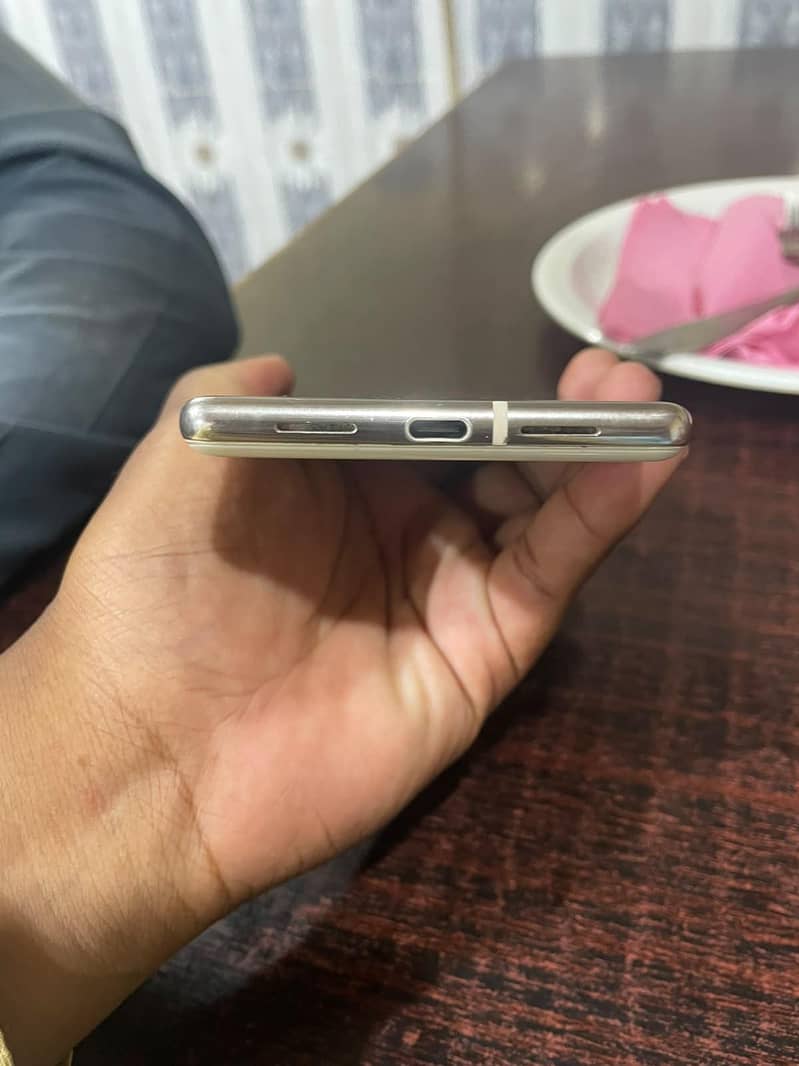 Google Pixel 6 Pro 6