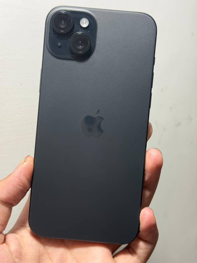Apple iPhone 15 plus 4