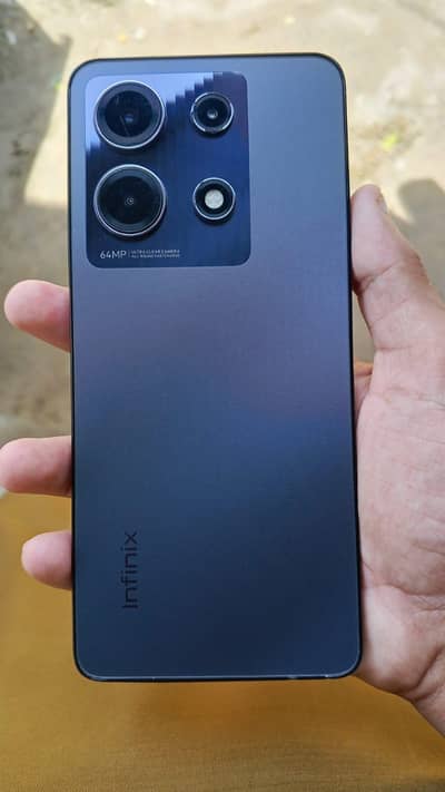 Infinix Note 30