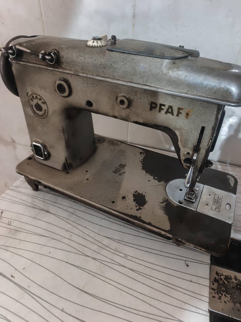 pfaff230 1