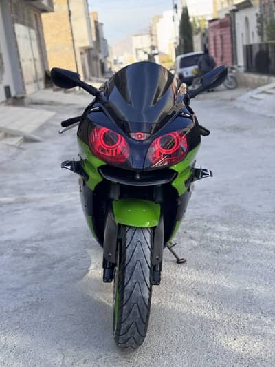 Kawasaki zx9r