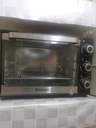 Oven for cakes and chicken tikka