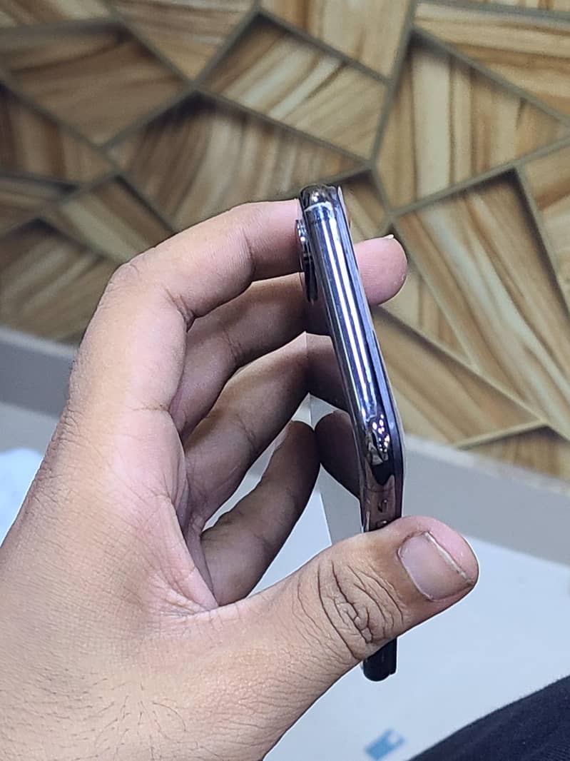 Apple iPhone X 1