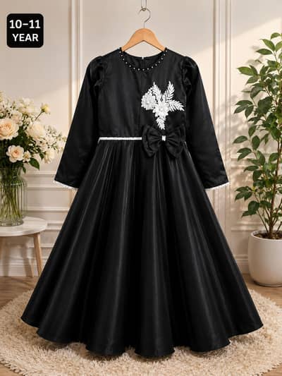 Fancy Black Frock ( 9to 11) Years ( Few hours usedin birthday party)