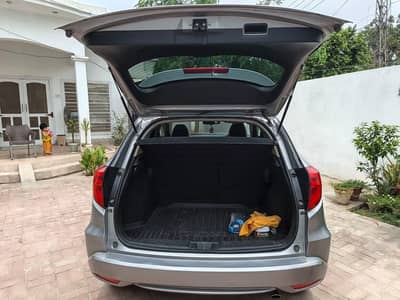 Honda Vezel 2016