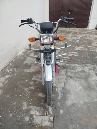 Honda CD 70 Bike for Sale