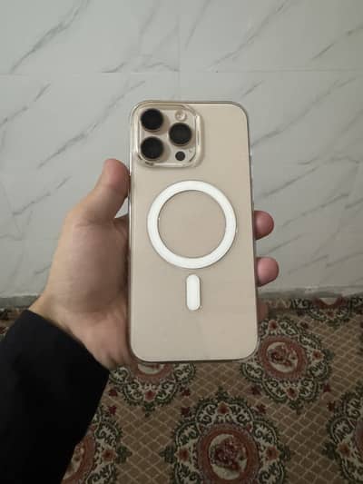 Apple iPhone 16 Pro Max