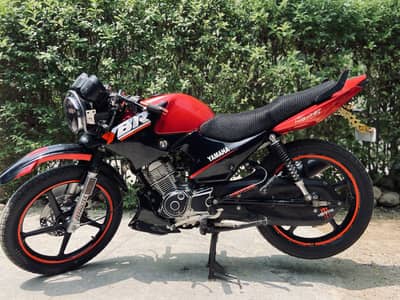 Yamaha YBR-125