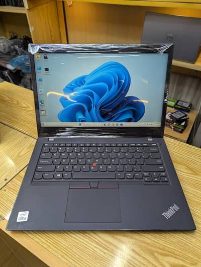Lenovo x13 simple i5 10 8 gb ramm 256 gb nvme m2 num 03046916382