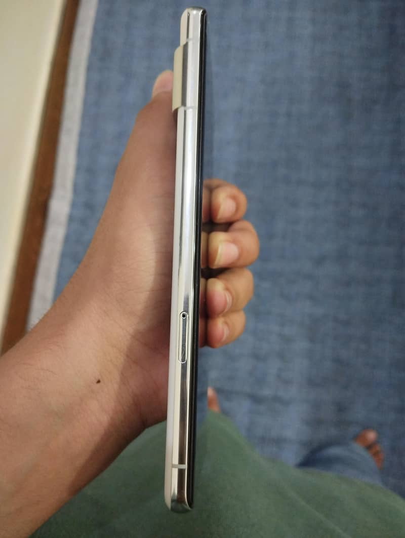 Google Pixel 7 Pro 2