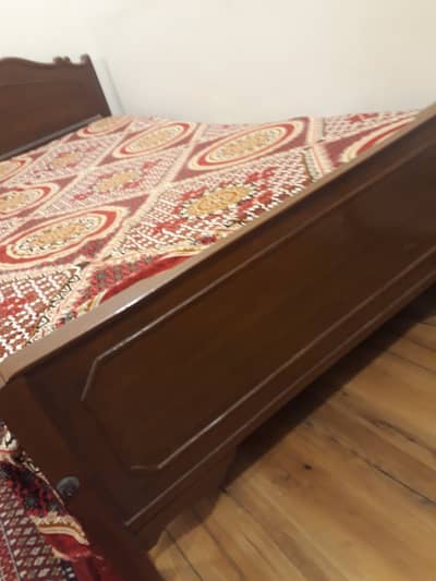 solid  wood single bed