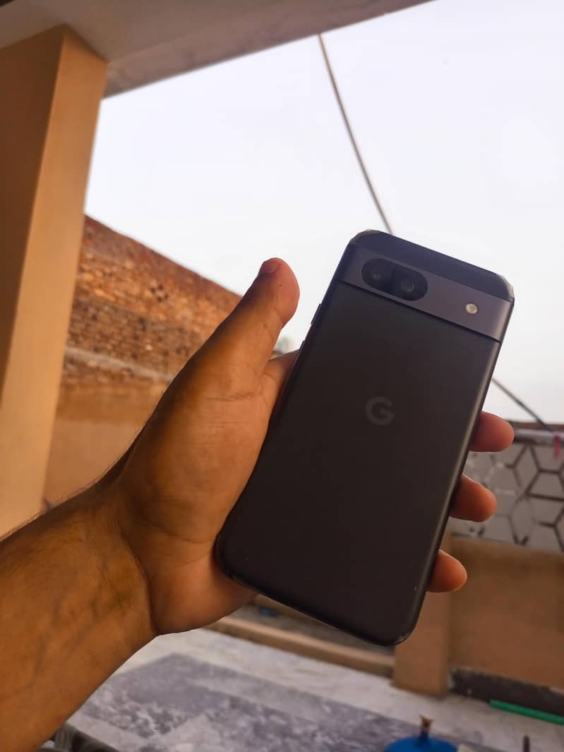 Google Pixel 8a 3