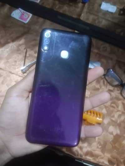 Infinix Hot 8 Lite