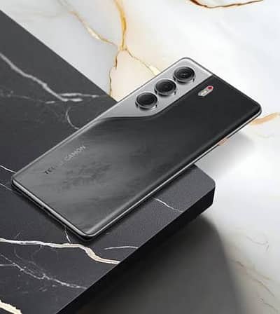 Tecno CAMON 40 Pro