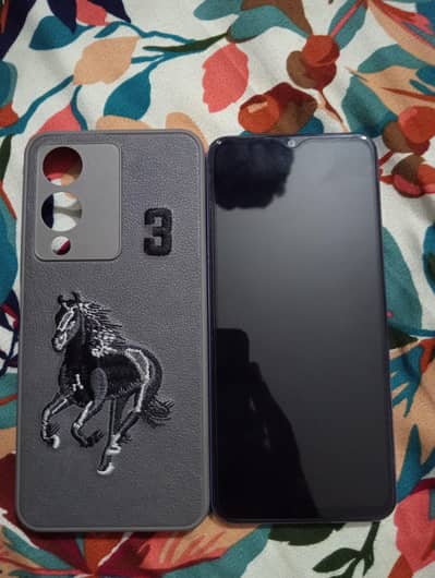Vivo Y17s