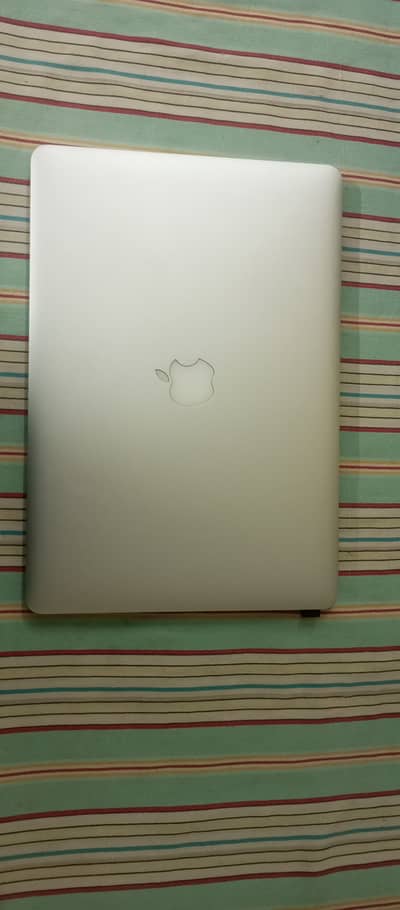 MACBOOK PRO FOR SALE MID RETINA 2015