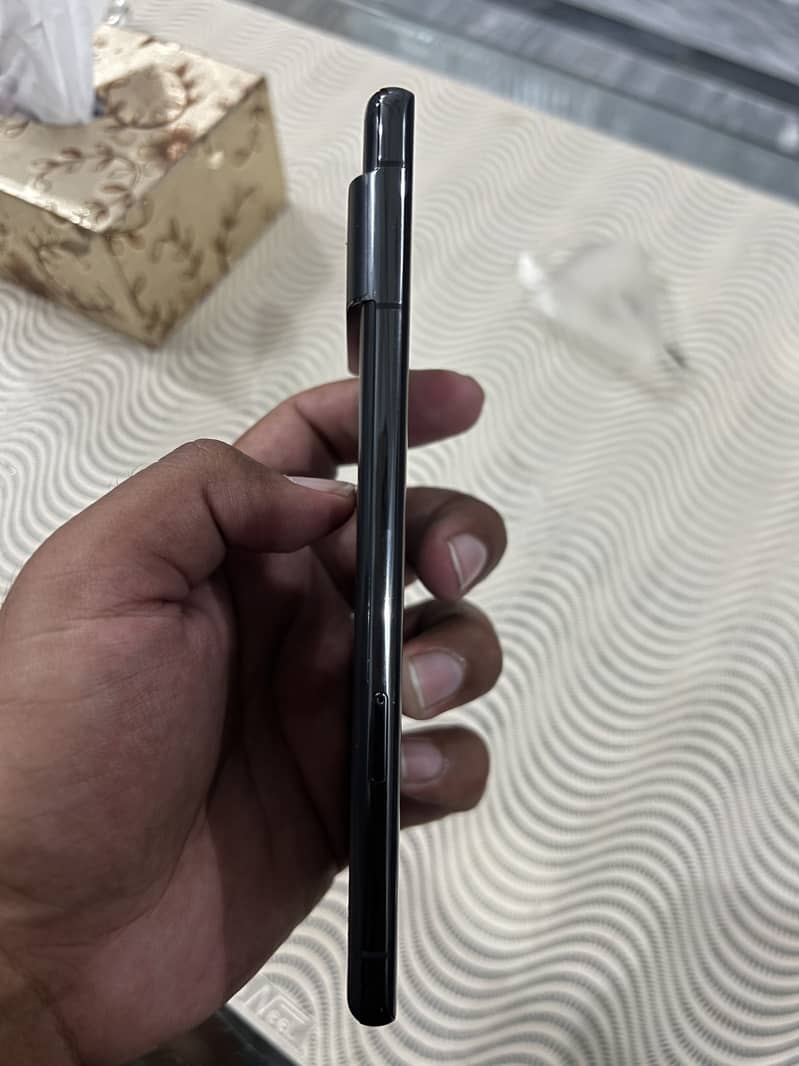 Google pixel 7 pro 2