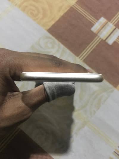 Apple iPhone 6