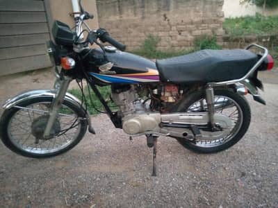 old is gold Honda cg 125 ,2010 model