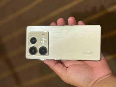 Infinix Note 40